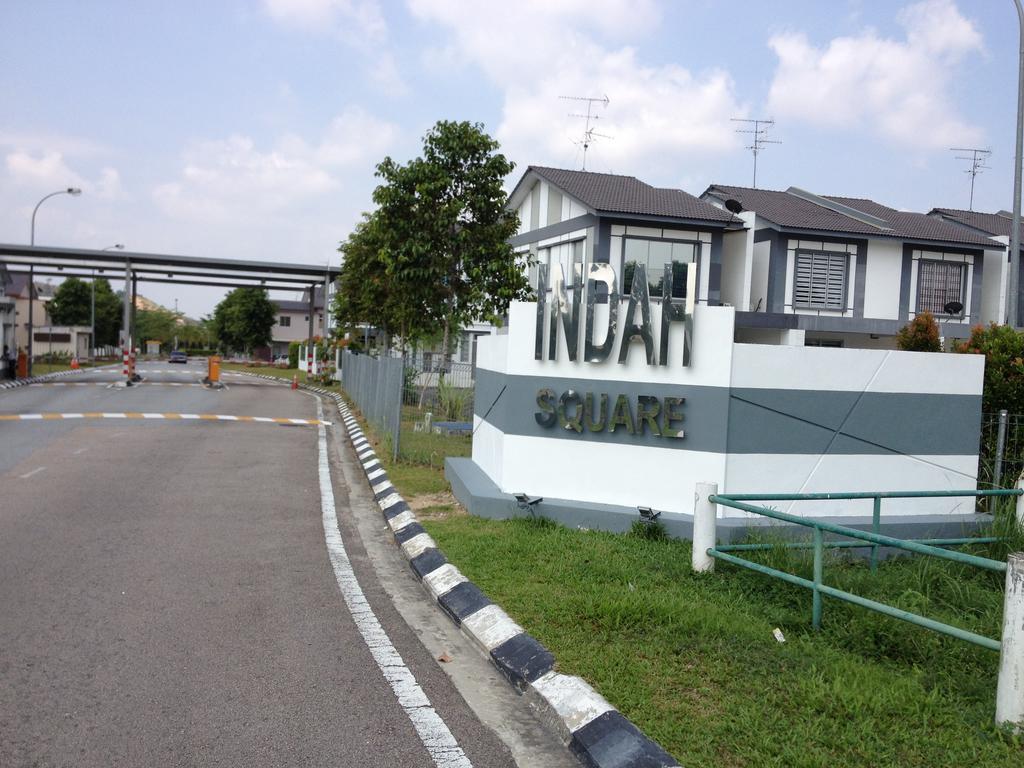 Comfort Holiday Home @ Bukit Indah Johor Bahru Eksteriør billede